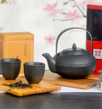 oriental-hobnail-teapots-de